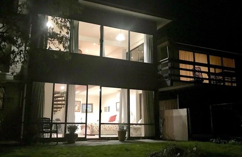 Whanganui Apartment | Tuparipari Riverbank Retreat