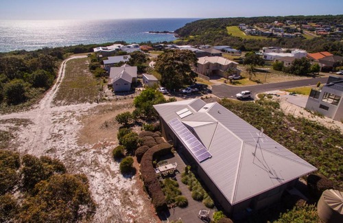 Tura Beach Apartment | Tura Beachhouse in Dolphin Cove