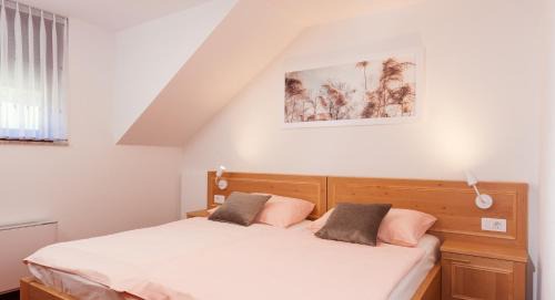 Skofja Loka Bed & Breakfast | Turistična kmetija Pri Marku