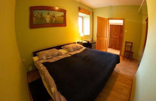 Zgornja Kungota Apartment | Turistična kmetija Vrezner Apartment