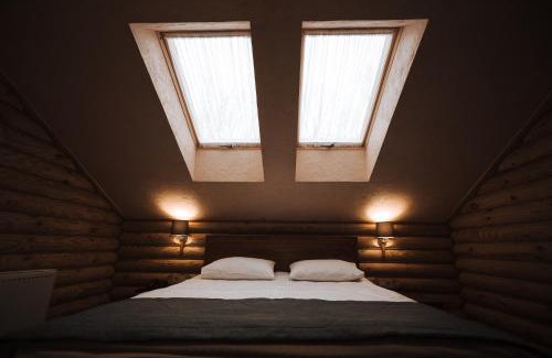 Volyn Oblast Hotel | Turiyske Podvir'ya