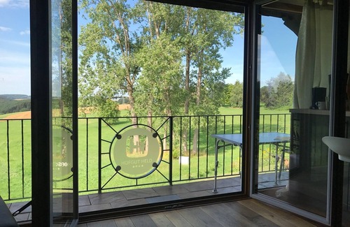 Rommersheim Ski Chalet | Turmsuite Hofgut Held, fantastic for lovers with an unforgettable view