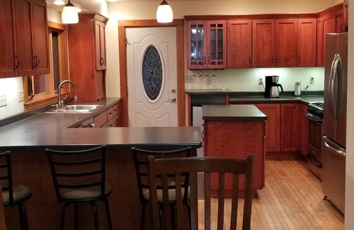 Ironwood House | Turn of the Century Getaway in the Upper Penninsula