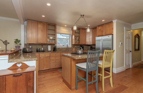 Napa House | Turn of the Century historic home in DOWNTOWN NAPA
