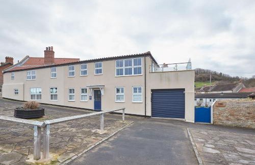 Sandsend House | Turnstone Cottage