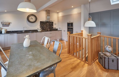 Sandsend Cottage | Turnstone Cottage, Stunning Sea Views,Dog Friendly