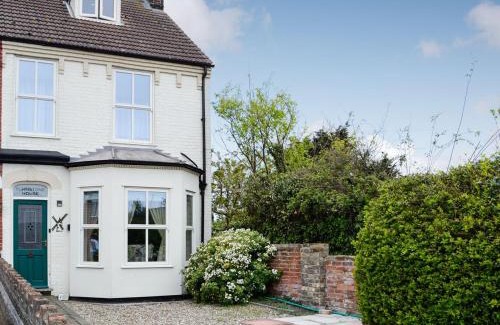 Gorleston-on-Sea House | Turnstone House