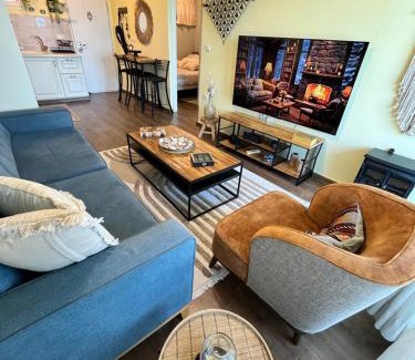 Caesarea Apartment | Turquoise, Caesarea