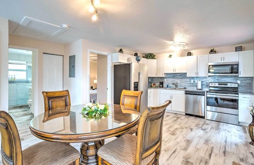 Riviera Beach Apartment | Turquoise Escape ~ 1 Mi to Sailfish Marina!