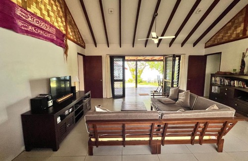 Turtle Bay House | Turtle Bay Beach House, Turtle Bay
