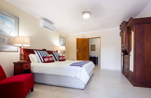 St. Lucia Bed & Breakfast | Turtle Bay Lodge