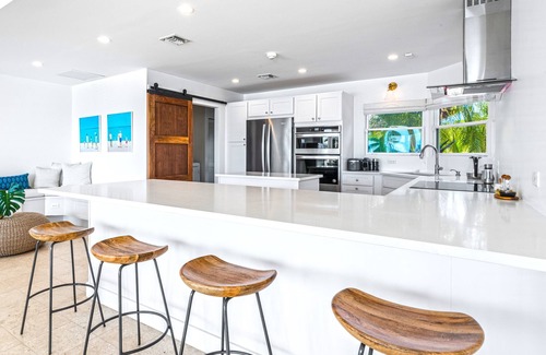 Savannah House | Turtle Beach: New Luxe Villa w/Pool, Spa, & Backyard Beach; Kayak Provided!