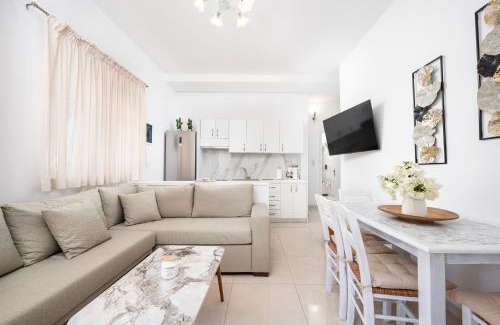 Kardamena Apartment | Turtle Cove Cottage, Beachfront