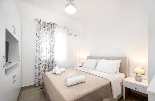 Kardamena Apartment | Turtle Cove Cottage, Beachfront