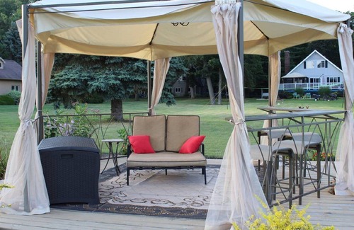 Clarklake Apartment | Turtle Cove Lakefront APT. 10 min from MIS, 40 min to Ann Arbor