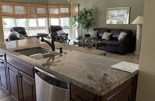 Kiawah Island Villa | Turtle Cove Open Floor Plan 2bed/2bath Turtle Cove Villa Pet Friendly