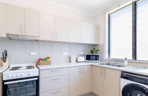 Rapid Creek Apartment | Turtle Place | 2 bed apt | Walk to foreshore
