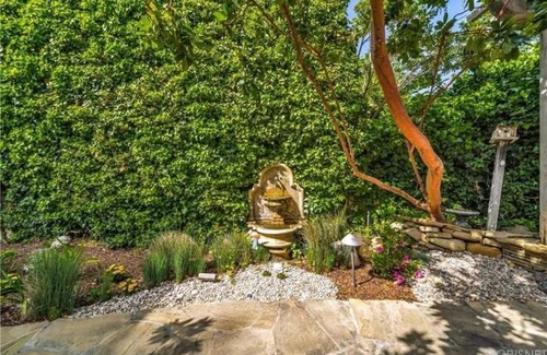 Calabasas House | Turtle