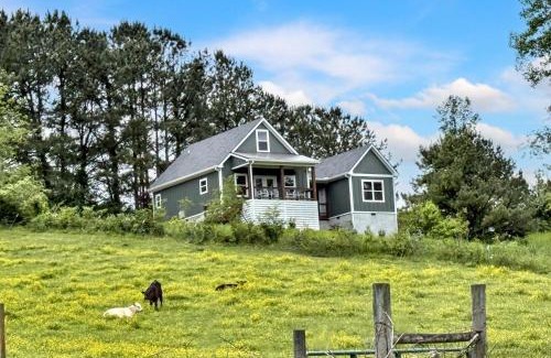 Hayesville House | TurtleKnob-1 Bedroom option