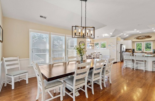 Corolla Light House | Turtles Nest: Private Pool, Spa, Corolla Light