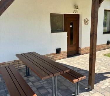 Enying Apartment | Turul Apartmanok Enying-Balatonbozsok