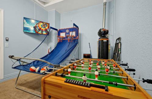 Tuscan Hills House | Tuscan Hills Home: Private Pool, Game Room& Near Disney