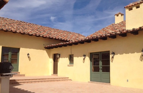 Murrieta Villa | Tuscan Inspired Vineyard Estate With Panoramic Vineyard And Mountain Views