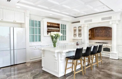 Givat Nili Villa | Tuscan-Style Villa