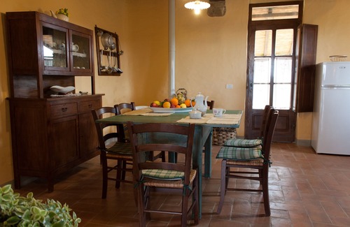 Vergelle Villa | Tuscan villa between San Giovanni D'Asso and Montalcino
