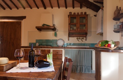 Vergelle Villa | Tuscan villa between San Giovanni D'Asso and Montalcino