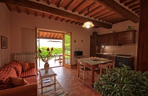 Arcidosso Villa | Tuscan villa with private pool and garden overlooking Mount Amiata