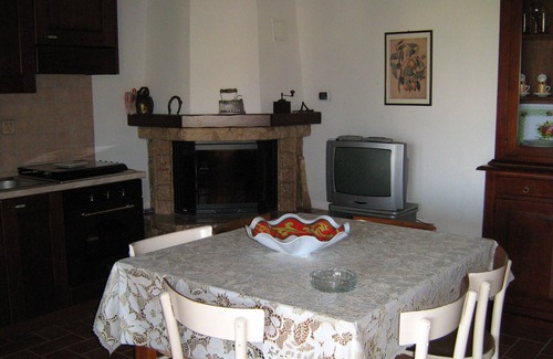 Arcidosso Villa | Tuscan villa with private pool and garden overlooking Mount Amiata