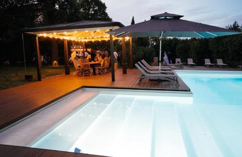 Castel San Pietro Terme House | Tuscany Garden Inn