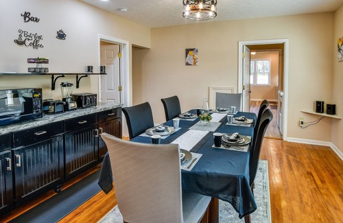 Macon County House | Tuskegee Countryside Retreat on 7 Acres!