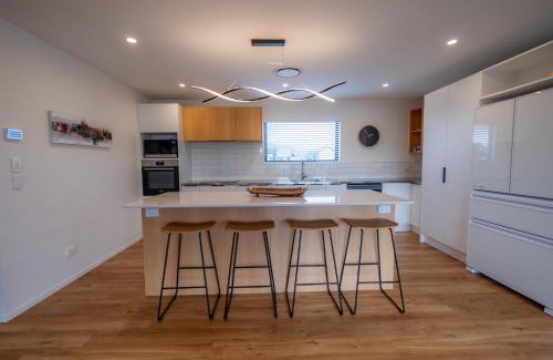 Twizel House | Tussock Horizons