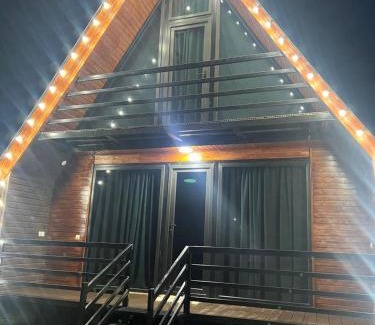 Salkhino Cabin | Tuta Cottage