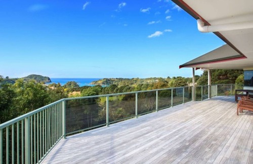 Tutukaka House | Tutukaka Dive Lodge - Holiday Home