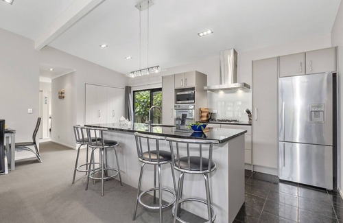 Tutukaka House | Tutukaka Treat - Wellingtons Bay Holiday Home