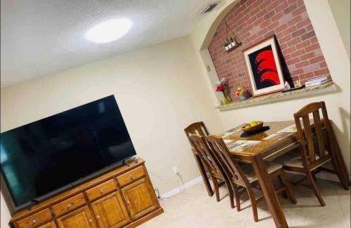Terrace Park House | Tutul House
