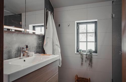 Are Municipality Villa | Tväråstugan