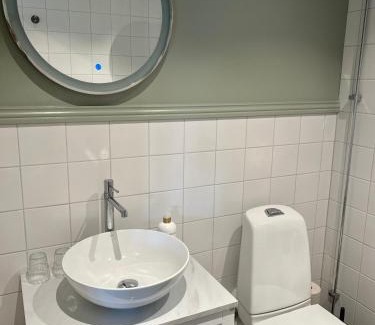 Orby Hotel | Två Skyttlar