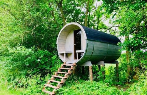Nigtevecht Ski Chalet | Twee heerlijke Boomhutten in de natuur, Amsterdam