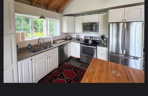 Jefferson House | Twelfth of Never Retreat