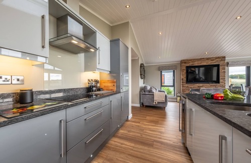 Burnham Market Ski Chalet | Twelve Burnham Lodge (6), Burnham Market, Norfolk
