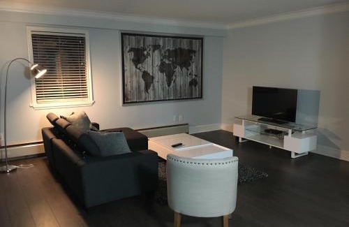 Fairview Apartment | Twelve Oaks By Marquee Vancouver