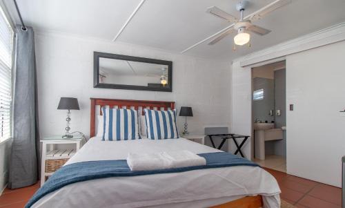 Hermanus City-Centre Hotel | TwentyFour 17 Inn