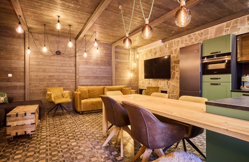 Pec pod Snezkou Apartment | Twilight Grove Stylish Lounge by Interhome