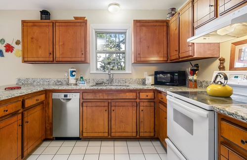 Smithville Ski Chalet | Twilight Ridge Center Hill Lake