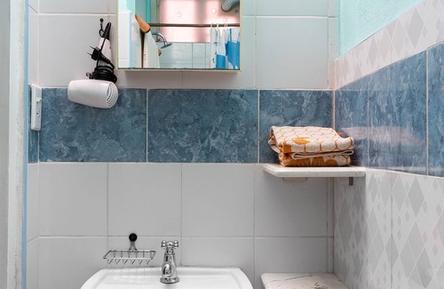 Centro Havana Bed & Breakfast | Twin Appartement Prado Malecon Havanna