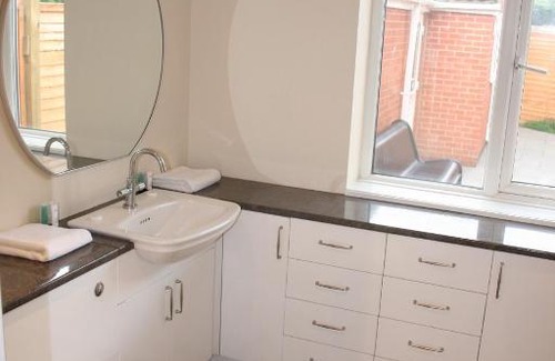 Hedon House | Twin Bays